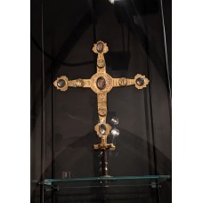 Cross reliquary from the Benedictine, St. Nicholas Church